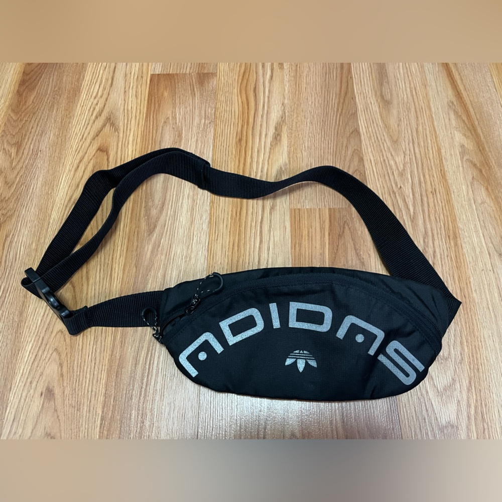 Adidas men belt bag